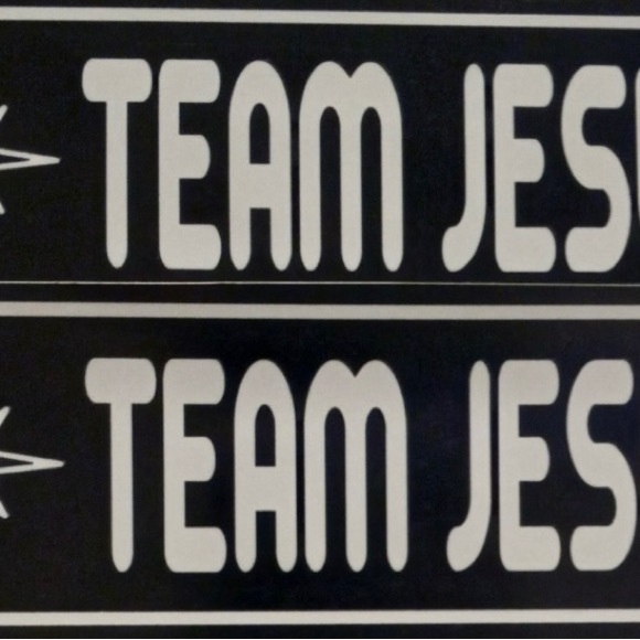TEAM JESUS MAGNETS - Picture 4 of 5
